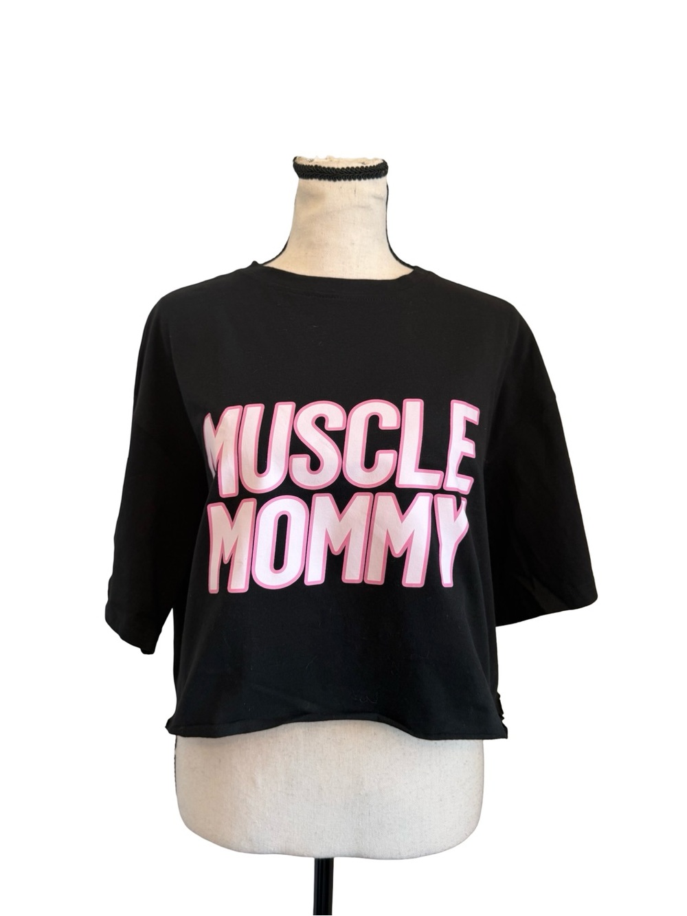 NWOT Muscle Mommy Black Cropped Graphic Tee Pink Oversized Boxy 100% Cotton Top